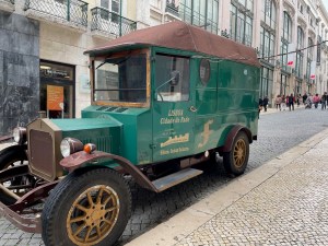 Fado advertisement on an old truck