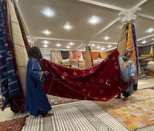 Rugs for sale at Labyrinthe du Sud