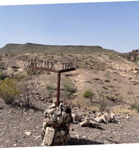 Sign to a scenic overlook, Big Bend State Park, TX