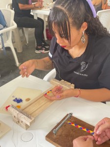 Help with beading, Mi Barrio, Mi Sueño, Medellín Colombia